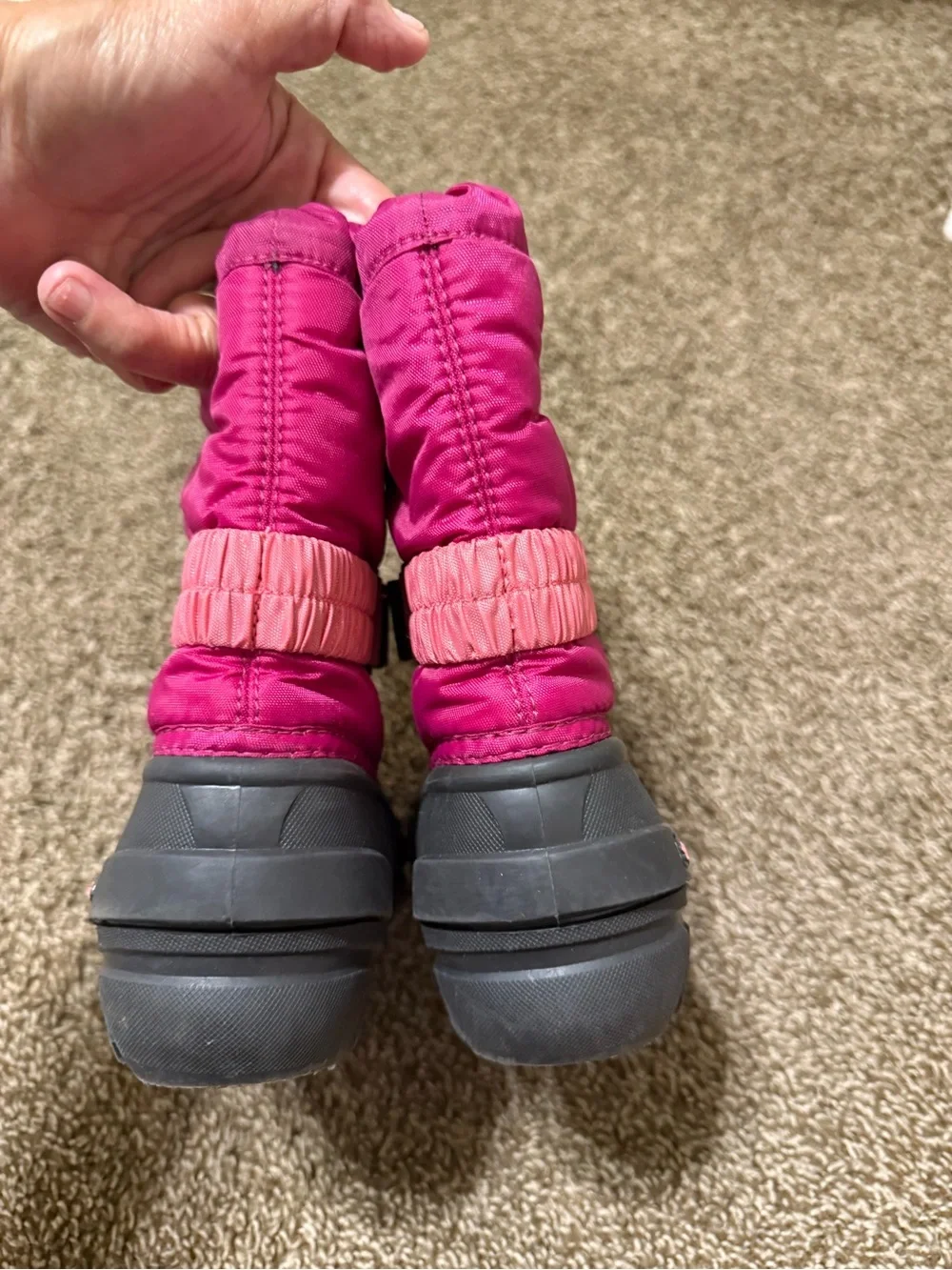 Sorel bright pink